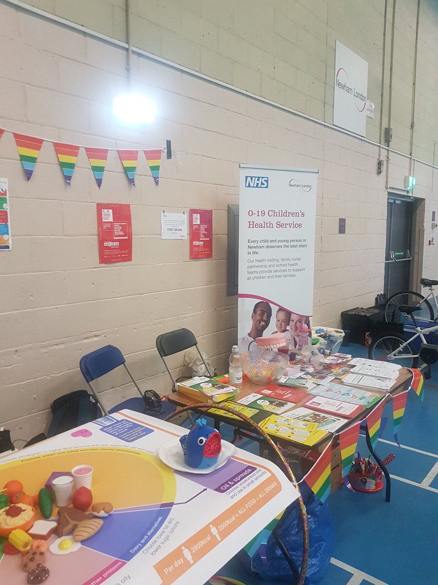 Children's health 0-19 service representing at Newham Gr8 day 2 play. What an awesome day <a href="/NewhamLondon/">Newham London 💙</a> <a href="/mananasakii/">Manana Sakupwanya</a>