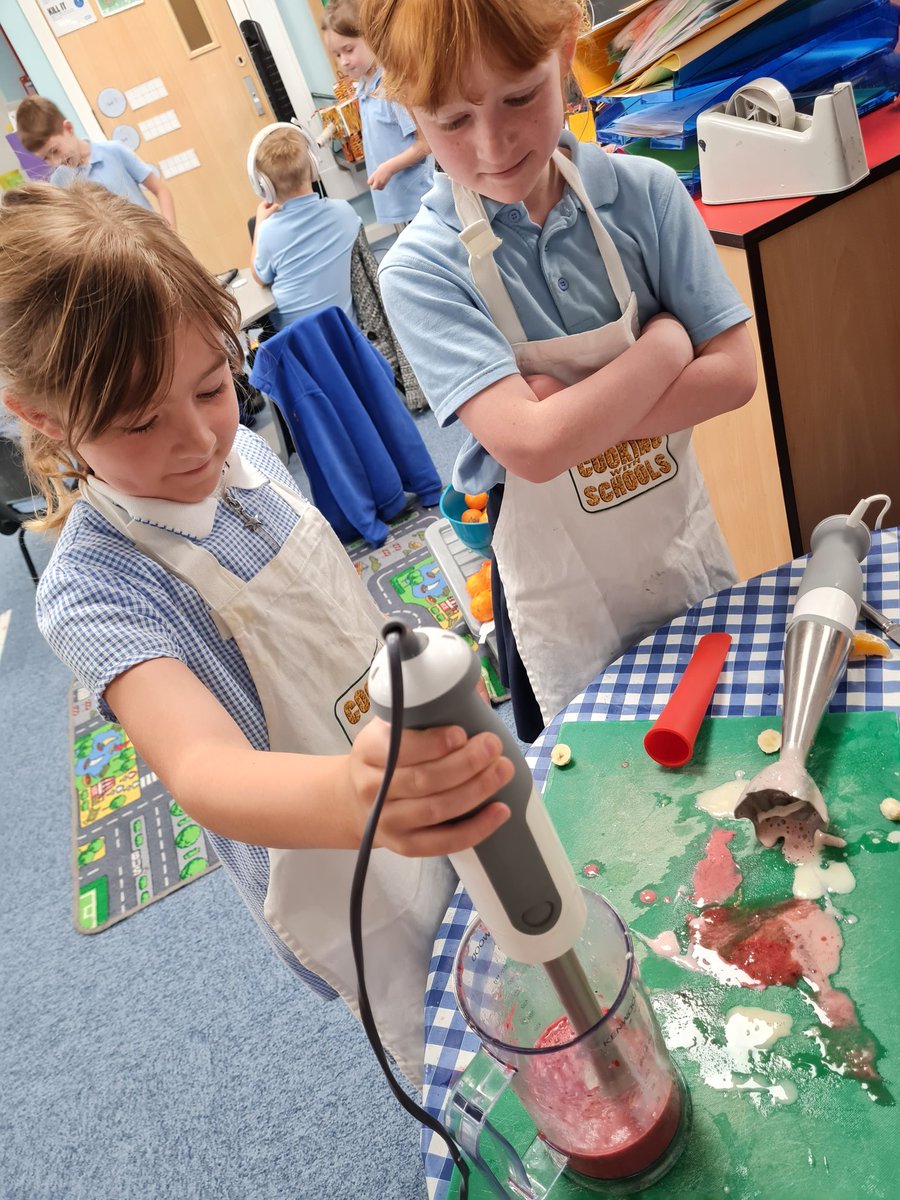 Whilst Class 2 have been away, Class 1 have been getting up to some exciting activities at school this week. One activity included them making their own healthy ice creams, where the children got to choose their own ingredients, measure them out and blitz it all together!