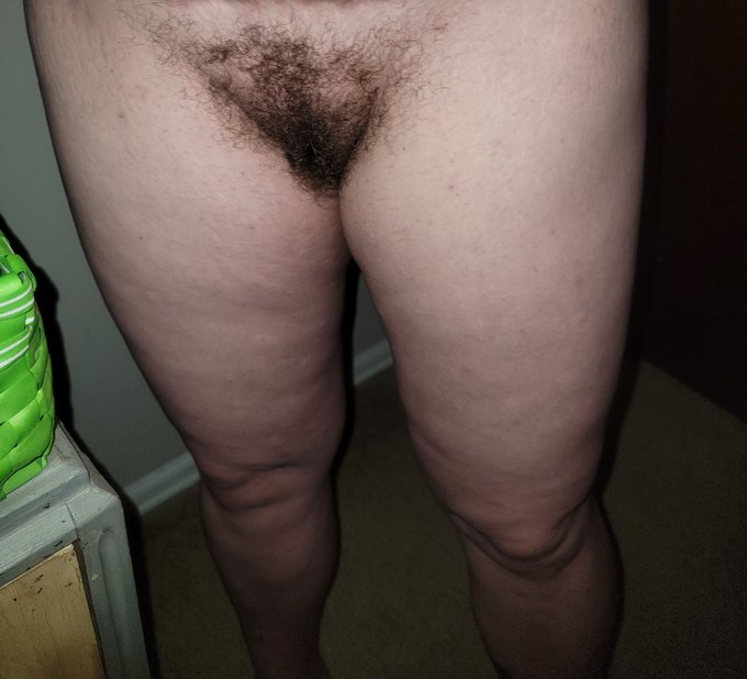 Post shower #bush ! #hairy #hairypussy #teambush #hairymilf https://t.co/ruG7gUOLO7<a href="/tag/bush"class="tags">#bush</a><a href="/tag/hairy"class="tags">#hairy</a><a href="/tag/hairypussy"class="tags">#hairypussy</a><a href="/tag/teambush"class="tags">#teambush</a><a href="/tag/hairymilf"class="tags"><span>#hairymilf</span></a>