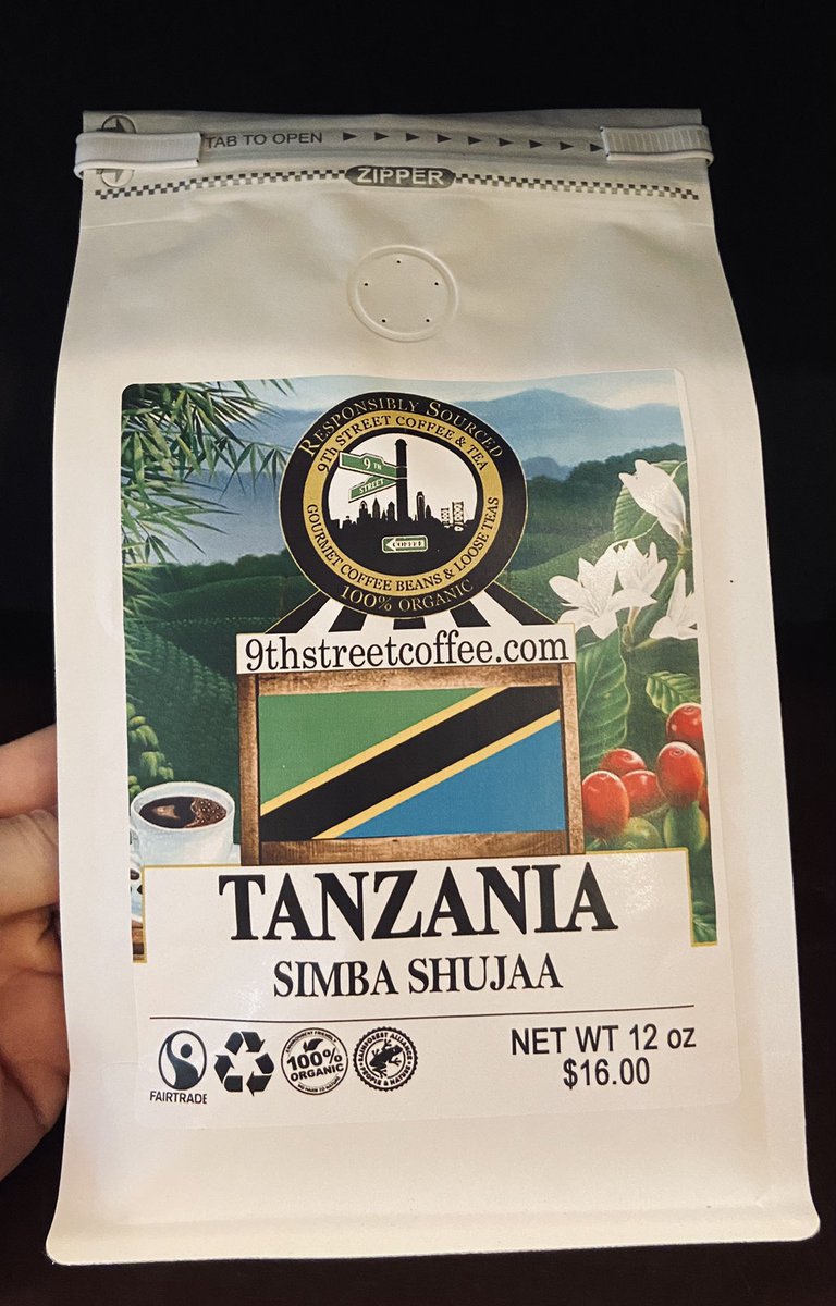 Brewing today at the #italianmarket : our delicious coffee from the beautiful country of Tanzania! Bright and smooth with a light body and fruity hints of peaches and lemon, it’s crisp black tea finish makes it the perfect choice for #coldbrew #coffee drop in and try a cup!