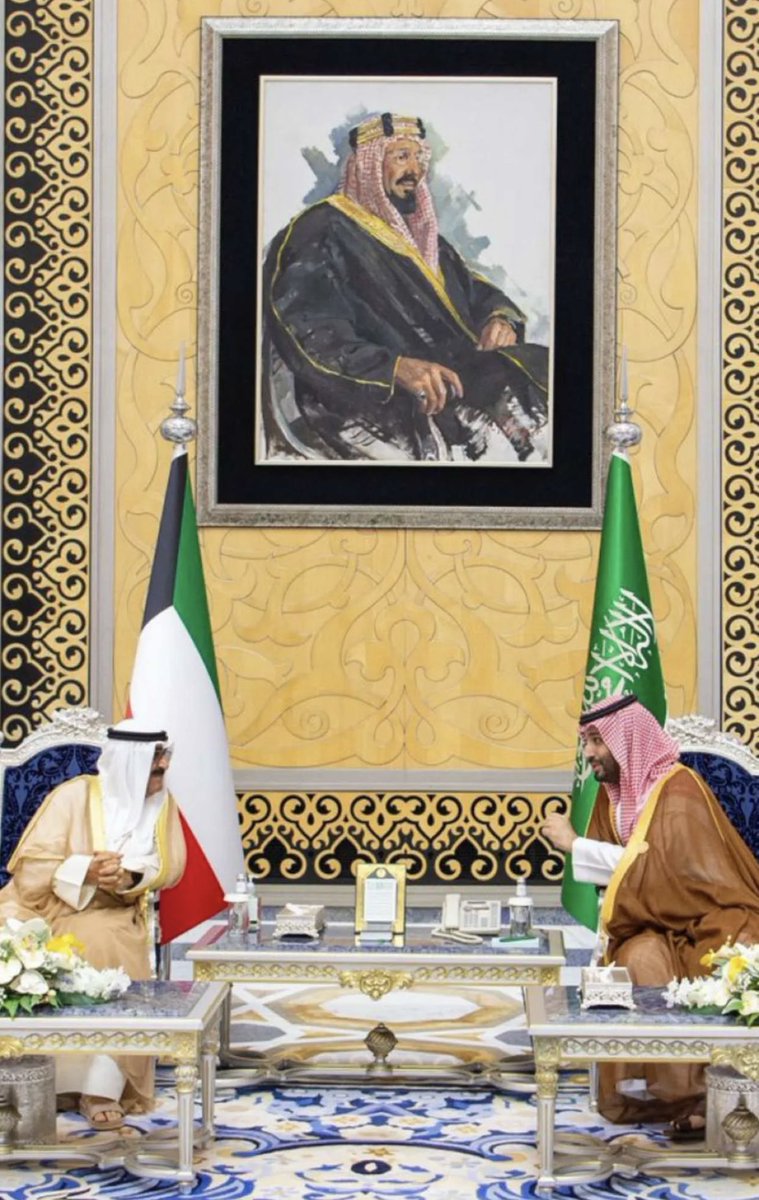 FaHaD_R9's tweet photo. اللهم إحفظ الكويت و السعوديه قيادةً وشعباً من كل مكروه 🇰🇼🇸🇦
وكافة بلاد المسلمين https://t.co/ekK9IAV06o