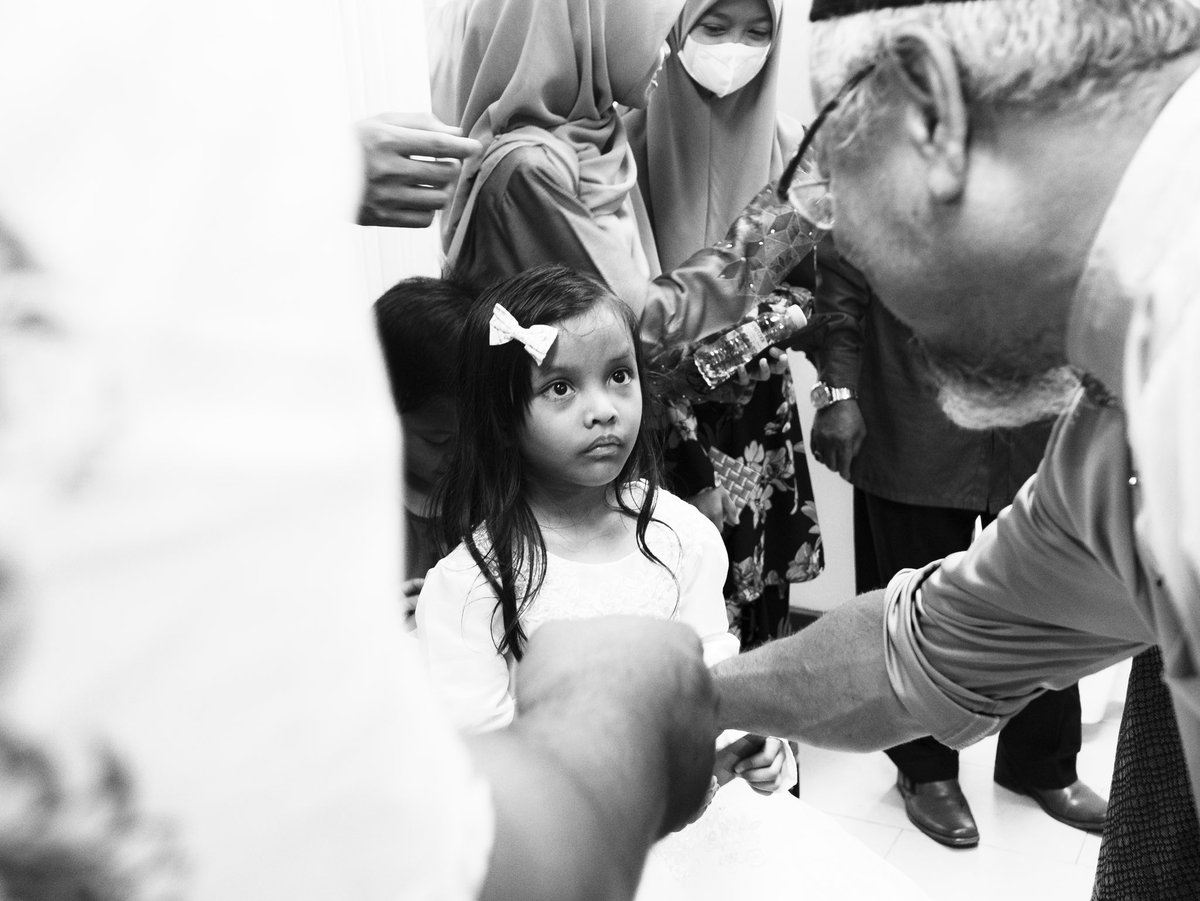 locknainn's tweet photo. "i don't want money, i want toys."

#photography #documentary https://t.co/8omt7FvgPF