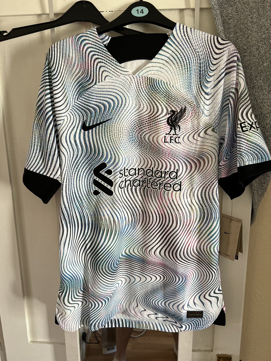 47_shirts's tweet photo. My newest addition to my liverpool shirts! https://t.co/yqAOgDFAby