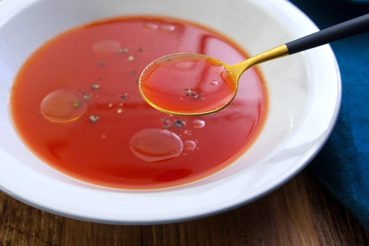食欲が無いときでもさっぱり飲めちゃう？！さっと作れそうなところも嬉しい「スープ」レシピ！