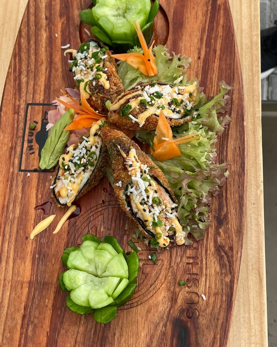 sushi_braz's tweet photo. Saturday sushi dates should be mandatory!🍣😍✨

☎️ (ORDER) 041 065 0811/
 (WhatsApp) 083 475 7689.

🛵 Available on MR D &amp; Uber Eats 

📍152 Main Road, walmer, Gqeberha (Port Elizabeth).

#sushibraz #sushilovers #sushitime #freshsushi #Gqeberha #foodinpe #sharethebay #goodfood https://t.co/MCS7BV3IY6