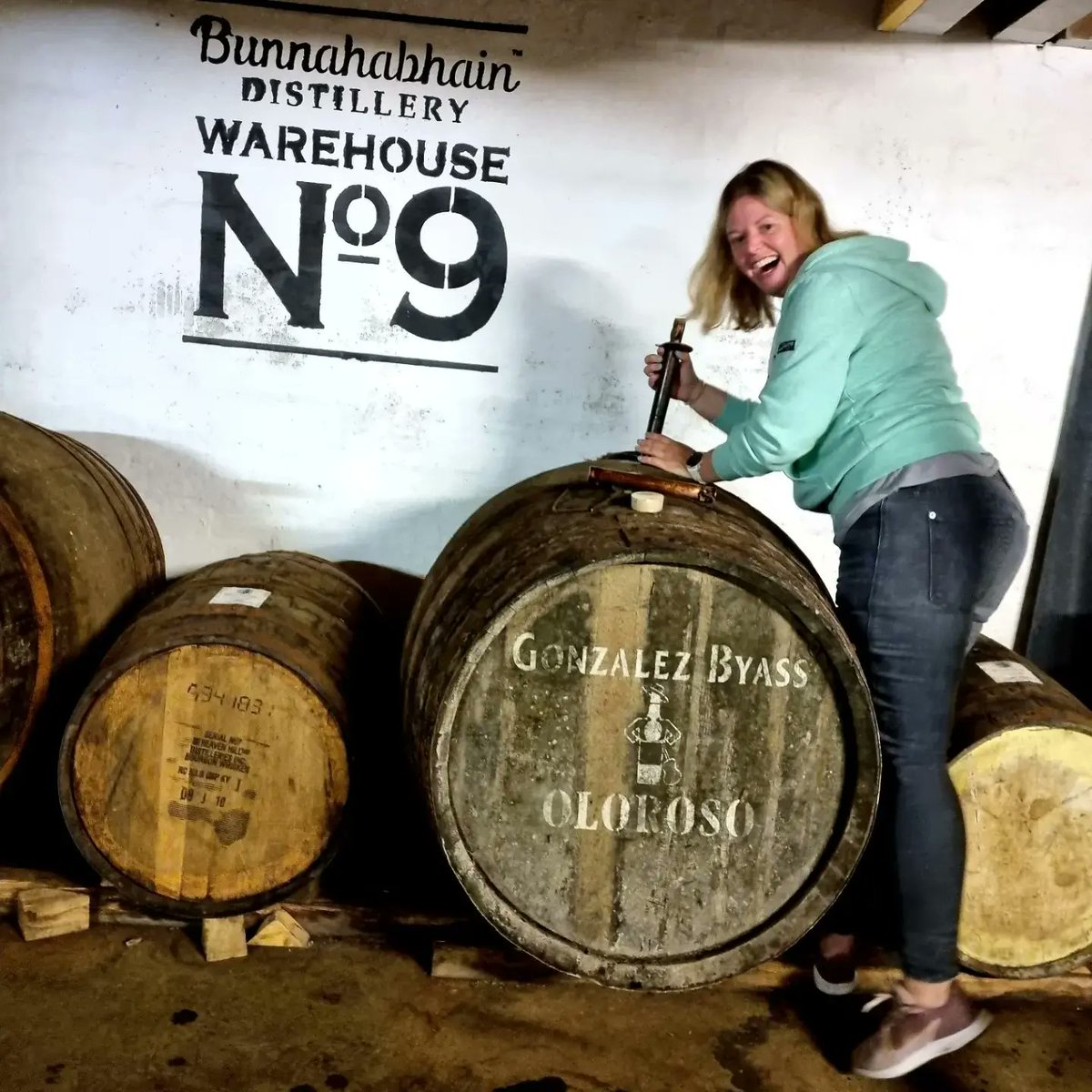 Warehouse no 9 <a href="/Bunnahabhain/">Bunnahabhain Distillery</a> on Wednesday. Will always be one of my favourite tastings. 

Thanks to <a href="/davidjbrodie/">david brodie 🥃</a> . Everyone was very kind and genourous to us.😉🥃
#Bunnahabain #Islay