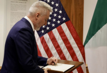 CONCLUSA LA VISITA UFFICIALE NEGLI STATI UNITI DEL MINISTRO LORENZO GUERINI - nonsolomarescialli.it/conclusa-la-vi…