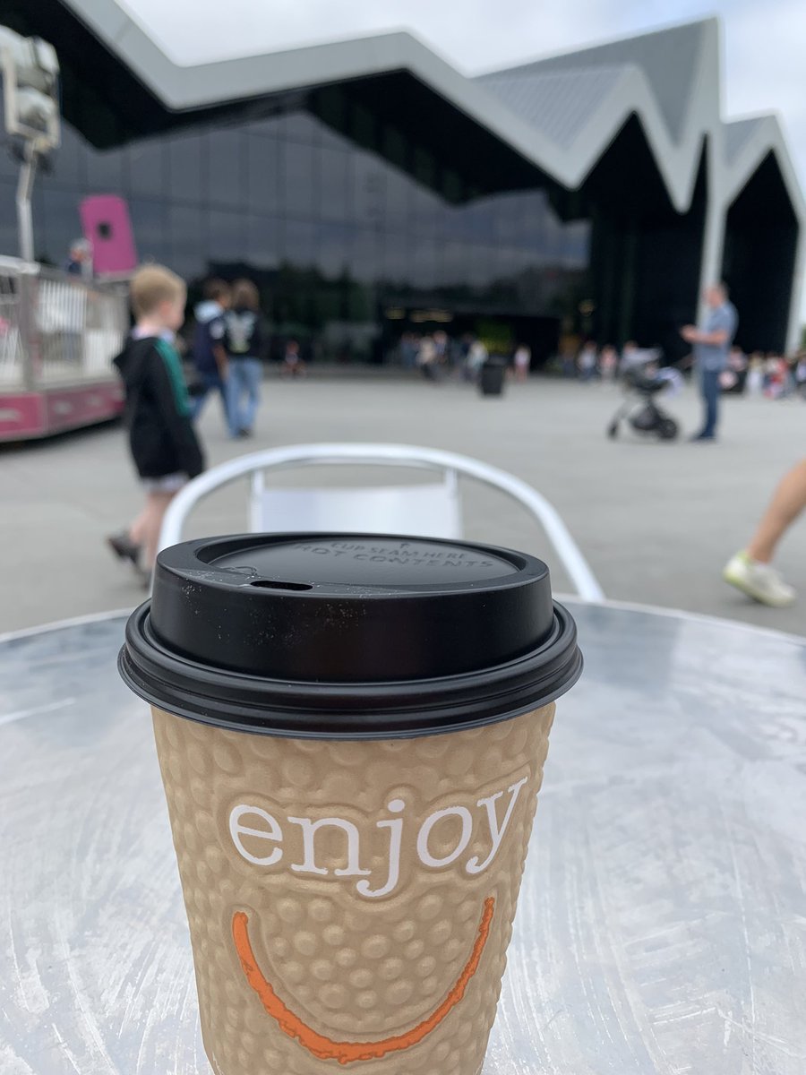 elainew33's tweet photo. When you need coffee and there’s no skimmed milk… first oat milk latte
#NotSureAboutThis #CoffeeTime https://t.co/of5QsQTd4G