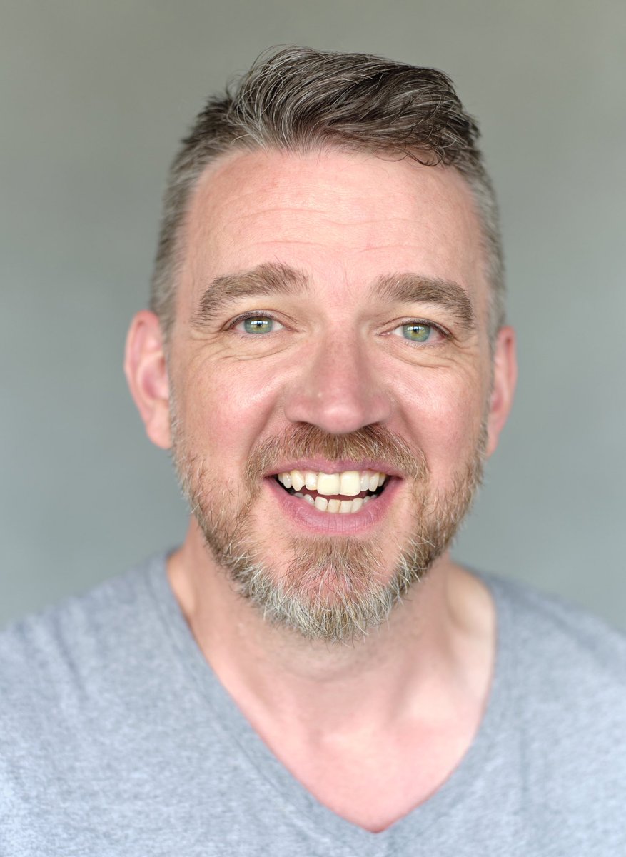 DaretoKnowTC's tweet photo. Next at Dare to Know Theatre Invites 2022, the wonderful @NickMaynardUK with his new piece ‘Passing Time’!

You’ll be pleased to know we found an actor, the brilliant @DandyBee!

Directed by Jeff Longmore

📌@OldhamColiseum
📆 21st July
🕢 7:30pm
💰 £5
🎟 https://t.co/wGGtQUb8pR https://t.co/rkAUdcZRMn