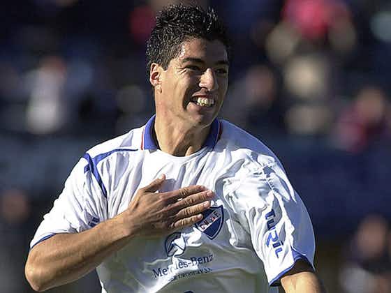 Confirmado <a href="/LuisSuarez9/">Luis Suárez</a>
#SuarezANacional 🔵⚪🔴