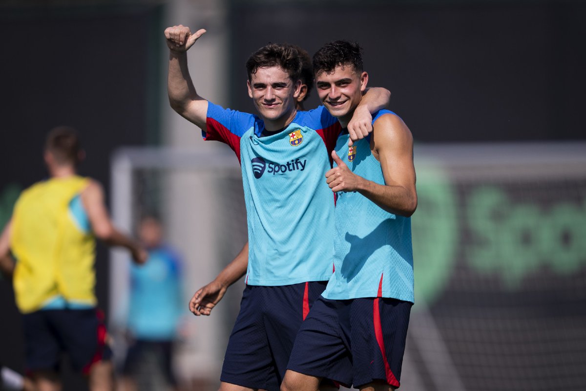 fcbarcelona_fra's tweet photo. 😀Gavi &amp; @Pedri https://t.co/XwacJTY26j