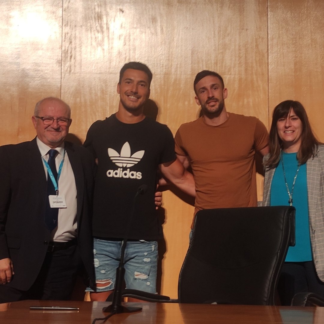 Application for the assessment of body composition: ISAKmetry.

Aplicación para la valoración de la composición corporal: ISAKmetry

Doctor Francisco Esparza-Ros <a href="/DrEsparzaRos/">Dr Francisco Esparza</a> 

@isak_ua #ISAK