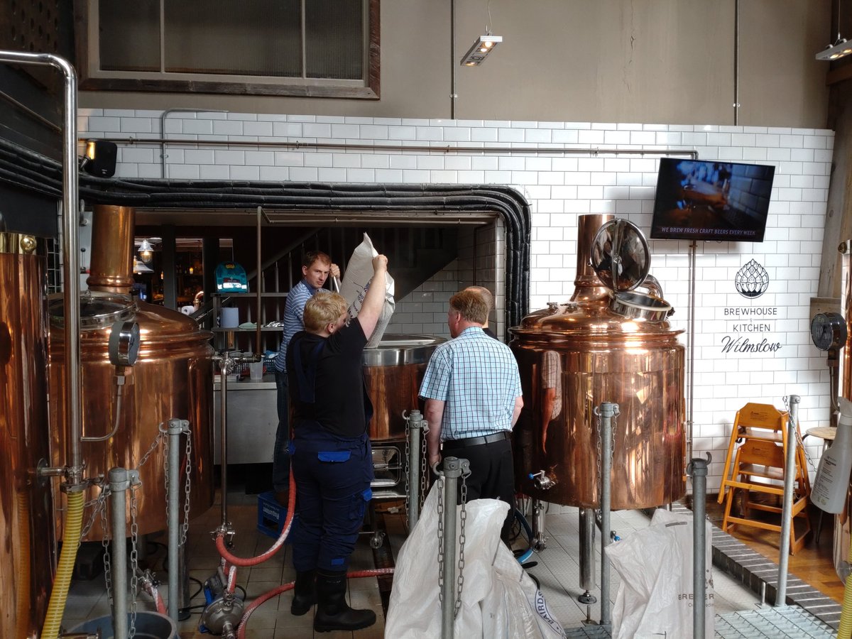 Brewing our Oktoberfest beer 🍻