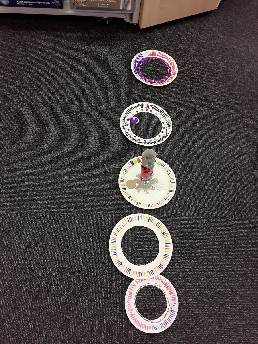 WFlibraries's tweet image. More added from this morning's #SaturdayCraftSession at #StanleyLibrary #WFlibraries #SummerReadingChallenge2022 #Gadgeteers