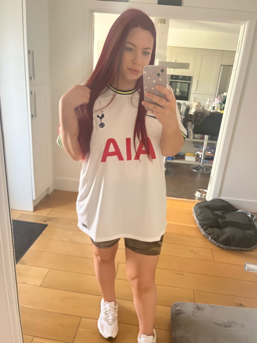 elle👩🏻‍🔬🧜🏽‍♀️ THFC tweet media