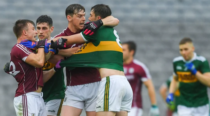AthleagueGaa's tweet photo. ****Win All-Ireland Football Final Tickets****
Win 2 tickets to the All-Ireland Football final.
•1 entry €10 
•3 entries €20
Click on the link below to purchase tickets for the draw
https://t.co/GKg9ivIQ25

#AllIrelandFootballFinal #GalwayGAA #KerryGAA https://t.co/bEtxIMIvLw