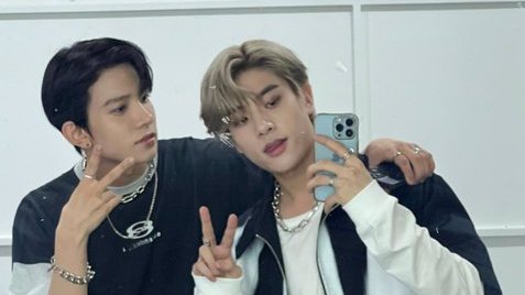 HJ25th's tweet photo. THEM.
#heeseung #jake https://t.co/zOLxEHnMM3