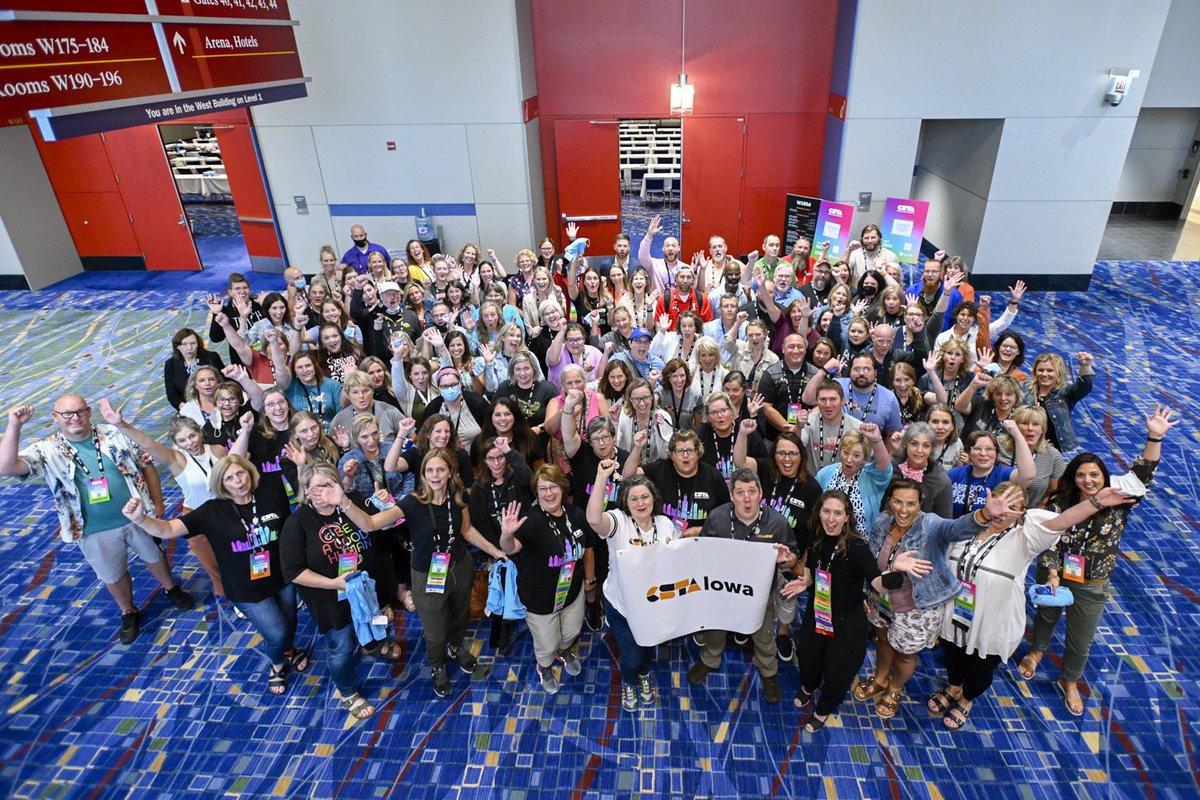 IowaCSTA's tweet photo. No big deal, just 118 members hanging out last night at #CSTA2022. 🙌🏻😭🎉 #CS4IA #CSforIA @IowaSTEM @IADeptofEd @iowa_aea @NewBoCo @csteachersorg @CaughtintheMome https://t.co/MQHeXd2gdS