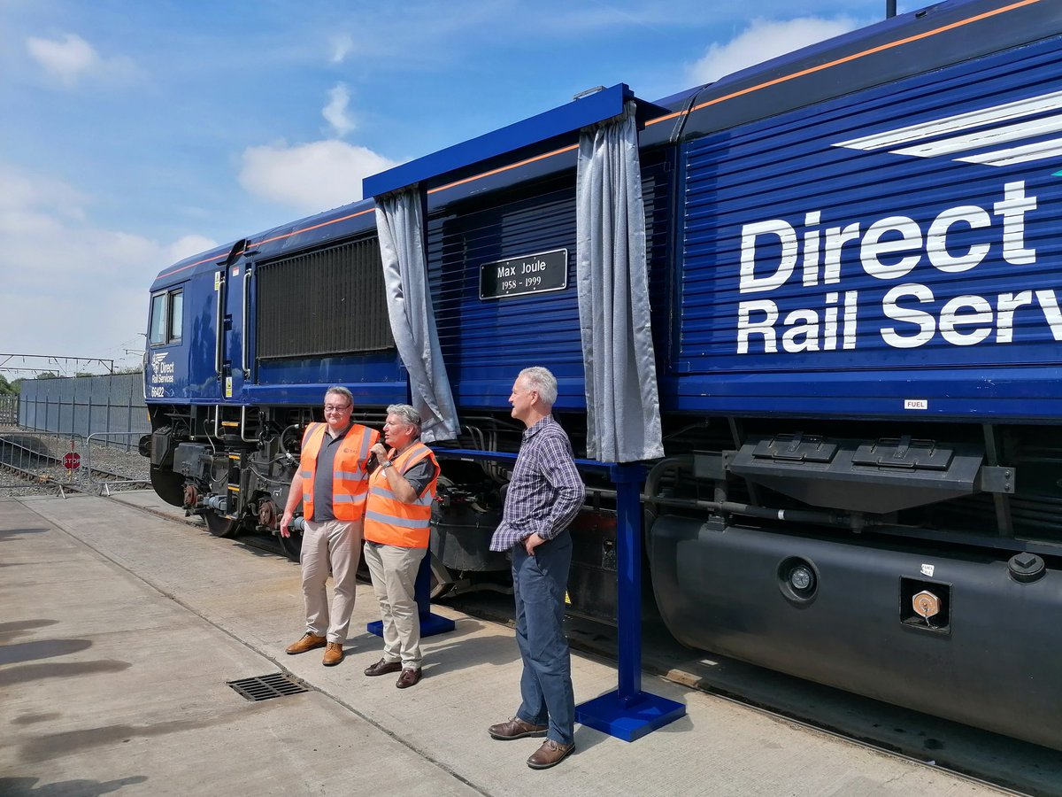 NTS Chair Wanda Goldwag, Rail Director and NTS Deputy CEO Chris Connelly, and NDA CEO David Peattie unveiled "Max Joule" in memory of DRS's founder.