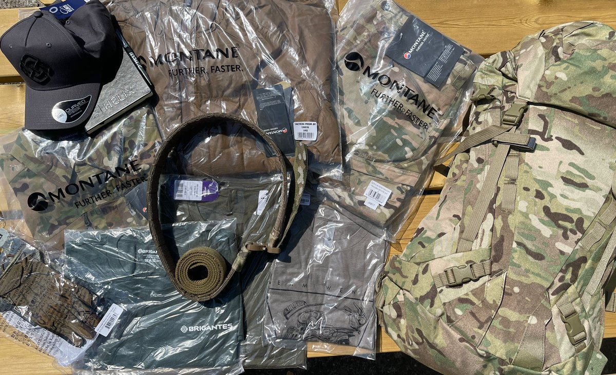 CO 1 RIFLES (@1rifles_co) on Twitter photo Both the Recce and Sniper Cadres have now concluded. The CO presented the top Rfn on each Cadre with a 'goody' daysack, kindly donated by Brigantes. Take a look at what they have to offer. instagram.com/brigantes_equi… <a href="/RiflesRegiment/">The Rifles</a> <a href="/7thRats/">The Desert Rats - 7th Light Mechanised Brigade</a> <a href="/1UKDivision/">1 (UK) Division</a> Both the Recce and Sniper Cadres have now concluded. The CO presented the top Rfn on each Cadre with a 'goody' daysack, kindly donated by Brigantes. Take a look at what they have to offer. instagram.com/brigantes_equi… <a href="/RiflesRegiment/">The Rifles</a> <a href="/7thRats/">The Desert Rats - 7th Light Mechanised Brigade</a> <a href="/1UKDivision/">1 (UK) Division</a>