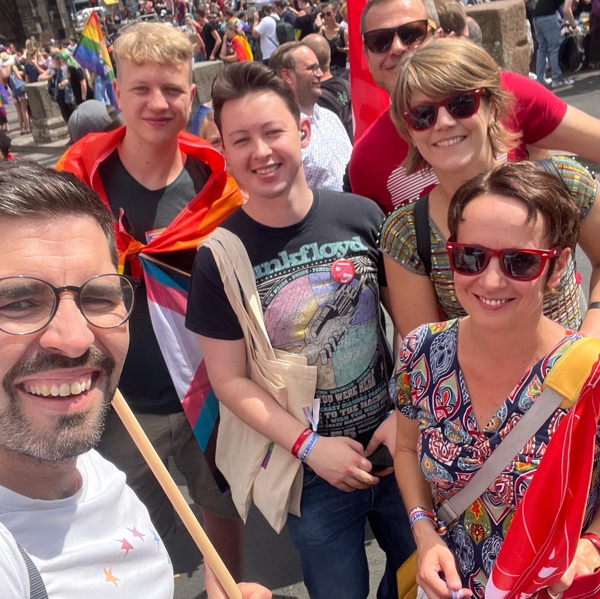 SvenTeuber's tweet photo. Happy #Pride, #Trier. 
Wir arbeiten jeden Tag gemeinsam für eine bunte, vielfältige, tolerante Gesellschaft - und setzen heute beim #CSD wieder klare Zeichen. #PrideMonth2022 https://t.co/oMHhUiwHh3