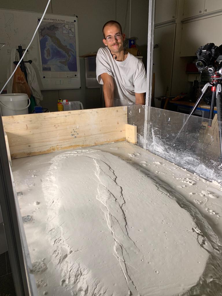 Ethan Conrad tweet media