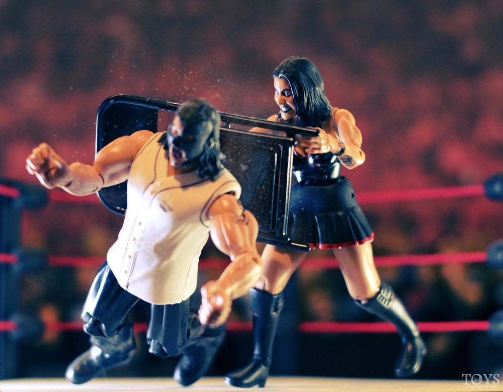 Jed_Underground's tweet photo. Jul 16, 1975
Happy Birthday @screamqueendaff.
Wherever you are, we love you. We miss you.
This action is from #TNA #Slammiversary 2009.
#Daffney & #Abyss figures are released by @JAKKStoys
#DaffneyUnger #ChrisPark #ImpactWrestling #ScreamQueen #HappyBirthday #WrestlingFigures https://t.co/fmoA1C4XiZ