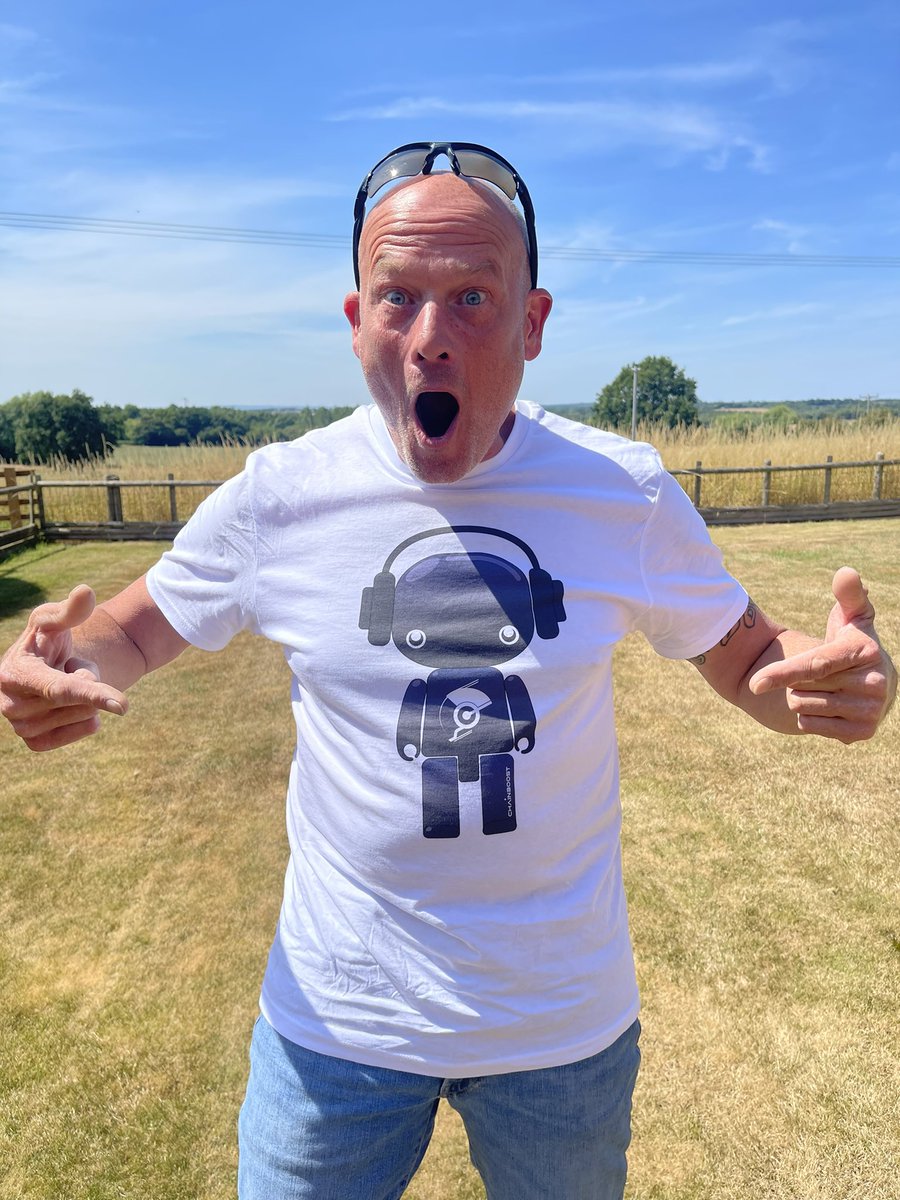 RobVClarke's tweet photo. @Chain_Guardians MERCH unboxed and rockin an ageing bald fella in the sun. Thank you ❤️ #GuardiansGather #Chain_Guardians https://t.co/8THJiAoJe8