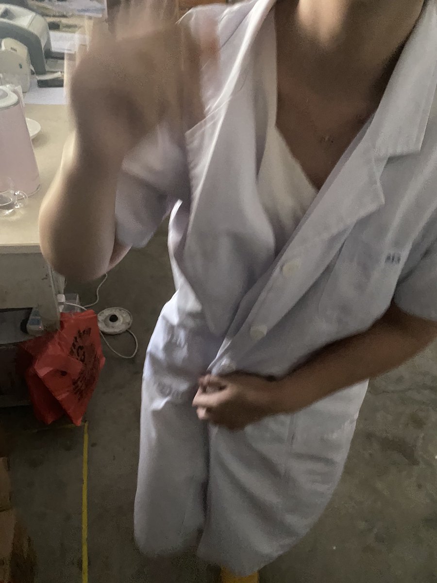 chen5132's tweet photo. 医师小姐姐很🉑️！在她工作的地方来～ 超好👌 https://t.co/A5BN80x4t4
