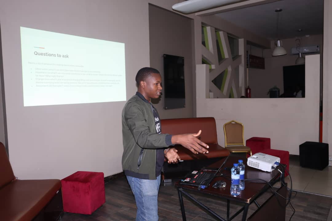 GDGDarEsSalaam's tweet photo. @Pheogrammer finishing the day with Inclusive Communities and Hackathons
#IOExtendedDar #googleio https://t.co/qP6pwBFHEa
