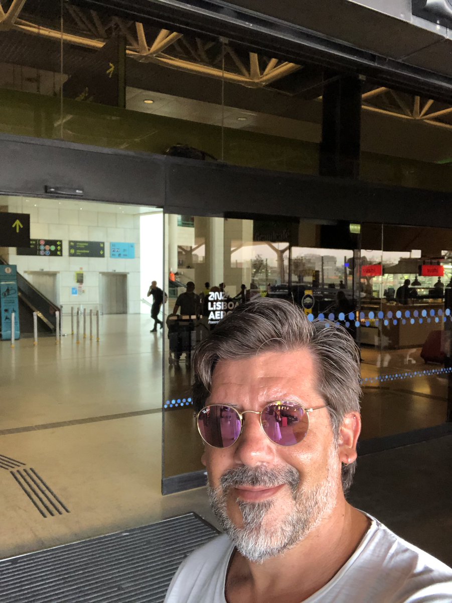 TiagoRolino's tweet photo. Croatia here I go! #work #KinderProject #xmenproject https://t.co/UmWHIQOd9q
