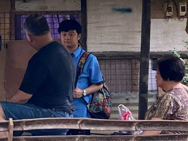JenSummer05's tweet photo. Dave Duque on MAGPAKAINLANMAN
#MPKGraduation
@deybduke https://t.co/XTVMXWlEMw