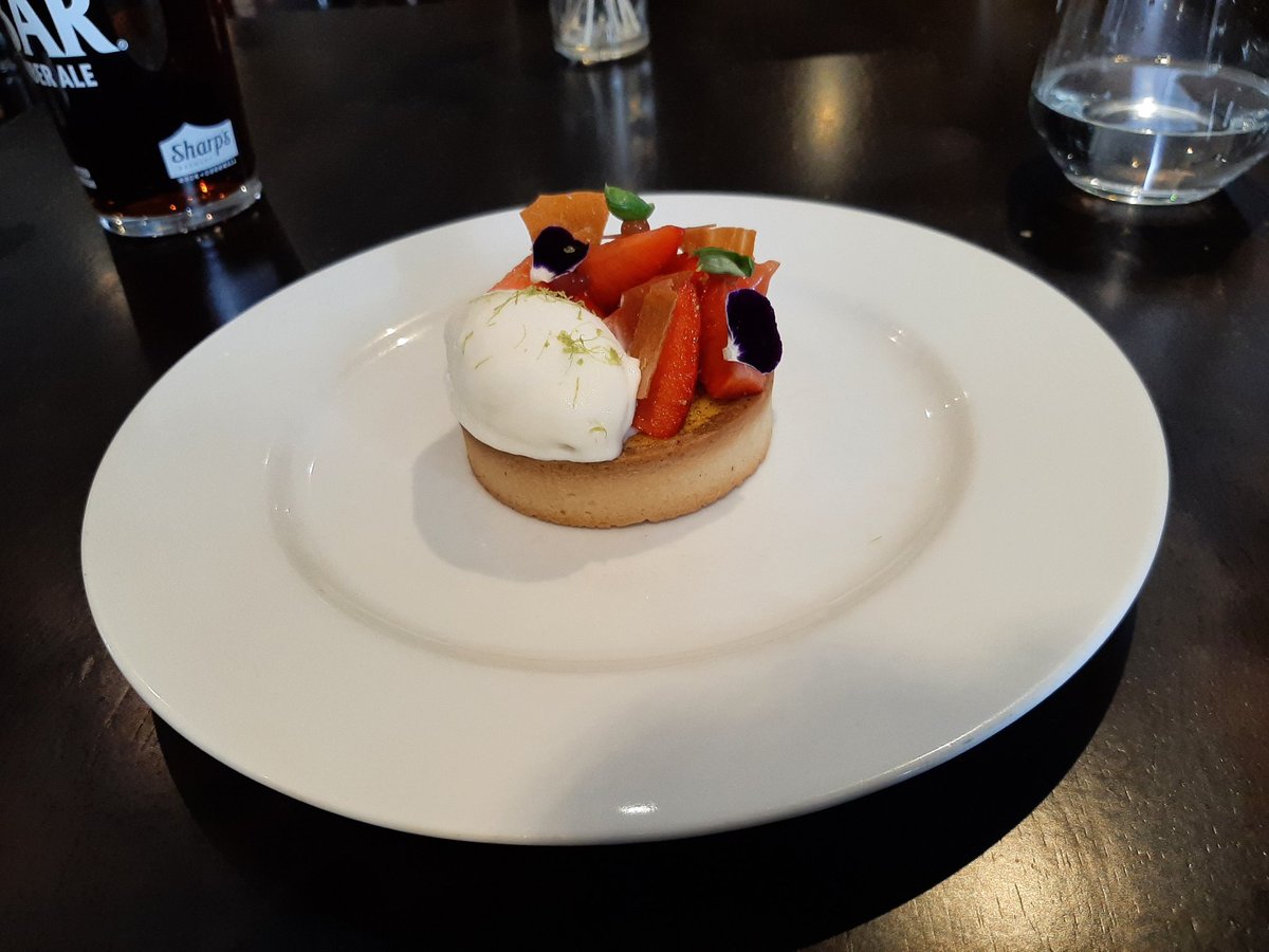 The MICHELIN Guide (@michelinguideuk) on Twitter photo Rising Sun Inn #Altarnun #Cornwall lovely rustic moorland pub now run by <a href="/TimotKendall/">Tim Kendall</a> and baby sister to <a href="/TheBarleySheaf2/">The Barley Sheaf At Gorran</a> Rising Sun Inn #Altarnun #Cornwall lovely rustic moorland pub now run by <a href="/TimotKendall/">Tim Kendall</a> and baby sister to <a href="/TheBarleySheaf2/">The Barley Sheaf At Gorran</a>