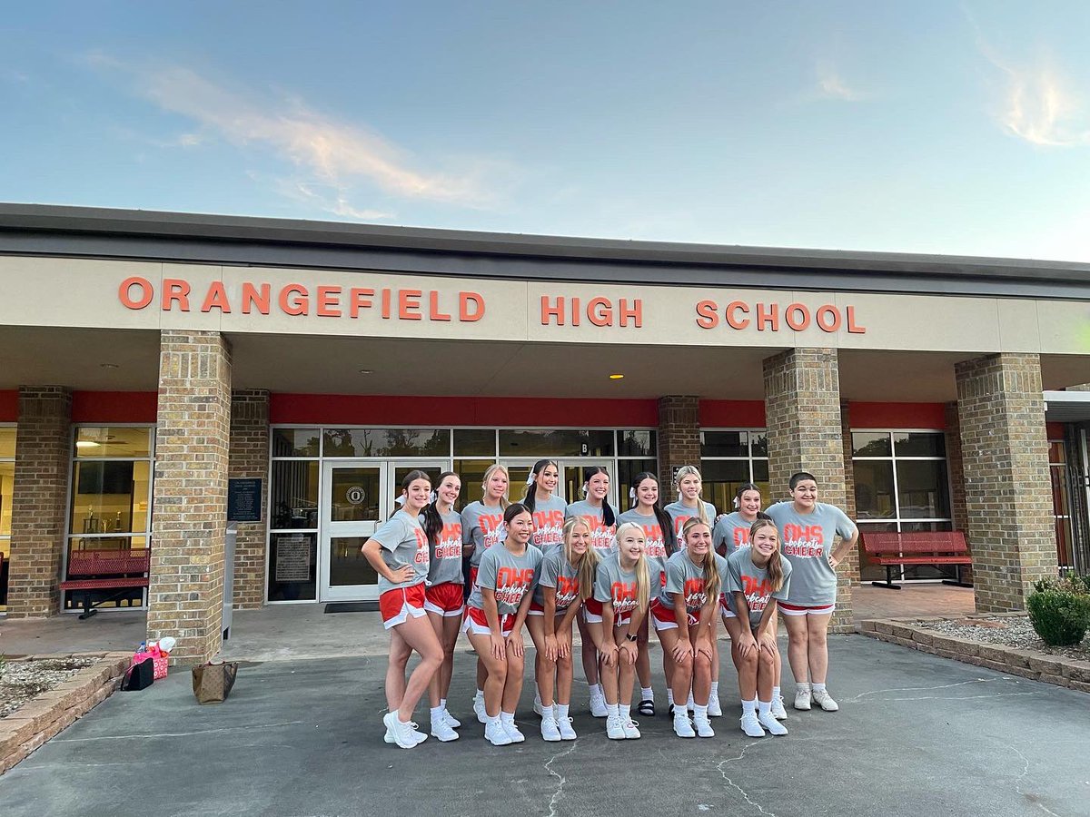 We’re off to UCA Cheer camp at SFA!