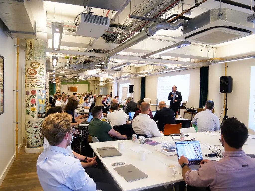 PhySoc's tweet photo. Last week saw the first meeting of the newly formed @JPhysiol Editorial Board team. Speaking about the event, Editor-in-Chief, Prof. Peter Kohl said "Many thanks to all who came for stimulating discussions, ideas, and suggestions. I look forward to implementing them with you!" https://t.co/JxBok0MJBI