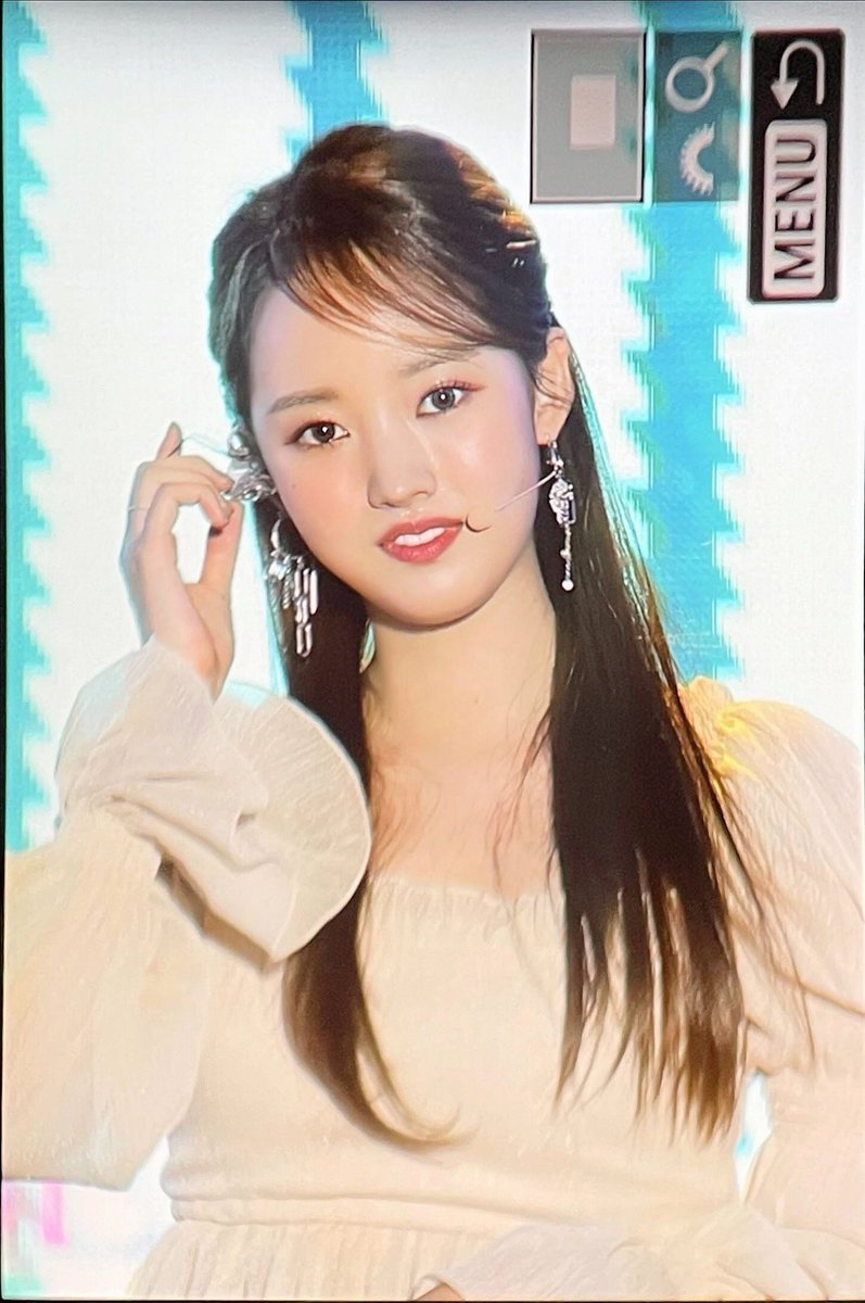 Channel_WM's tweet photo. 220716 세이,지수연 프리뷰
#위키미키 #WekiMeki #세이 #SEI #지수연 #JISUYEON @WekiMeki https://t.co/iy7rFXVmOJ
