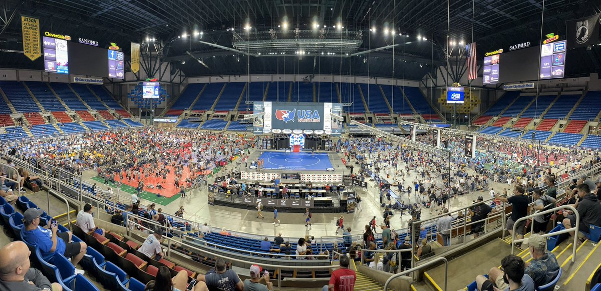 Greetings from Day 1 of the USMC Nationals in Fargo, ND! This is the biggest wrestling tournament in the country (1,452 wrestlers). Wrestling today from Averill Park and representing the NY-National Freestyle team, is Jacob Hanlon (120 pounds). Good luck Jacob!