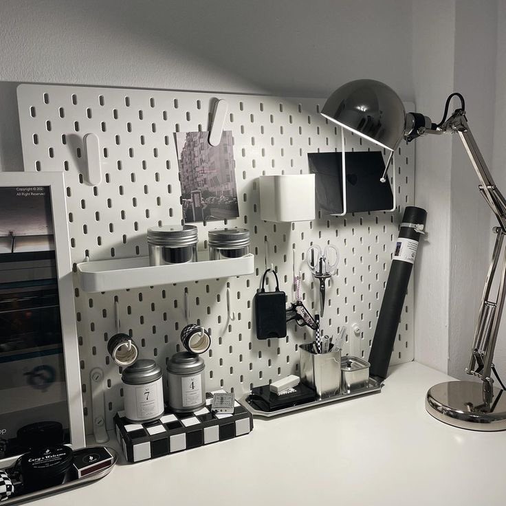 hi im eve, im new to #studytwt and im looking for friends :p

✾ 04 liner

✾ filo/eng

✾ incoming grade 12 student (Humanities and Social Sciences)

— likes: bts, anime, reading books, watching kdramas

help rt/like pls hehe

#studytwt #studytwtph