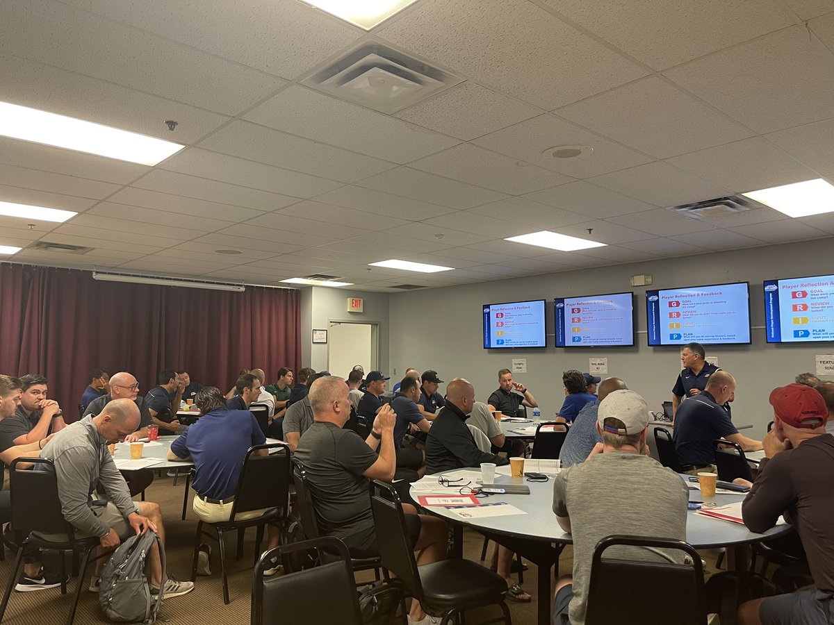 USA Hockey Coaches tweet media