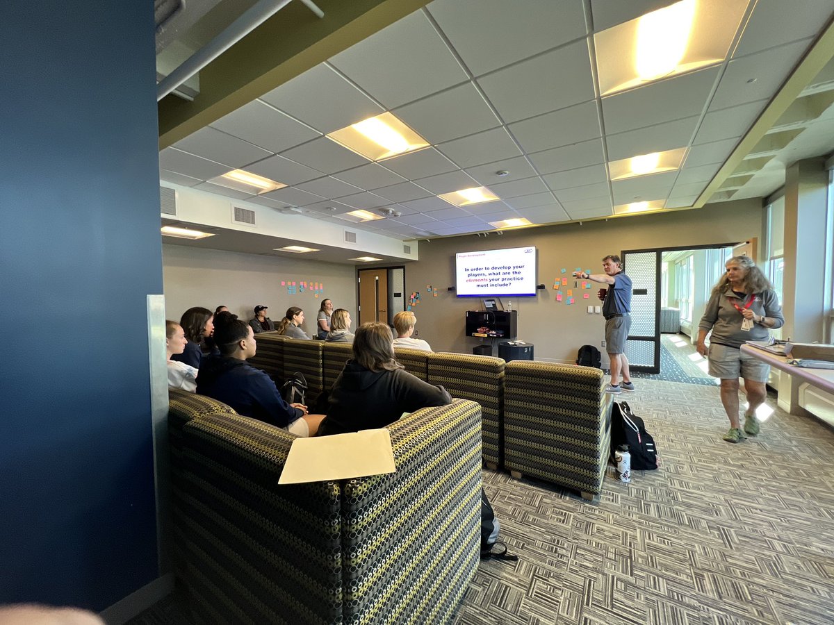 USA Hockey Coaches tweet media