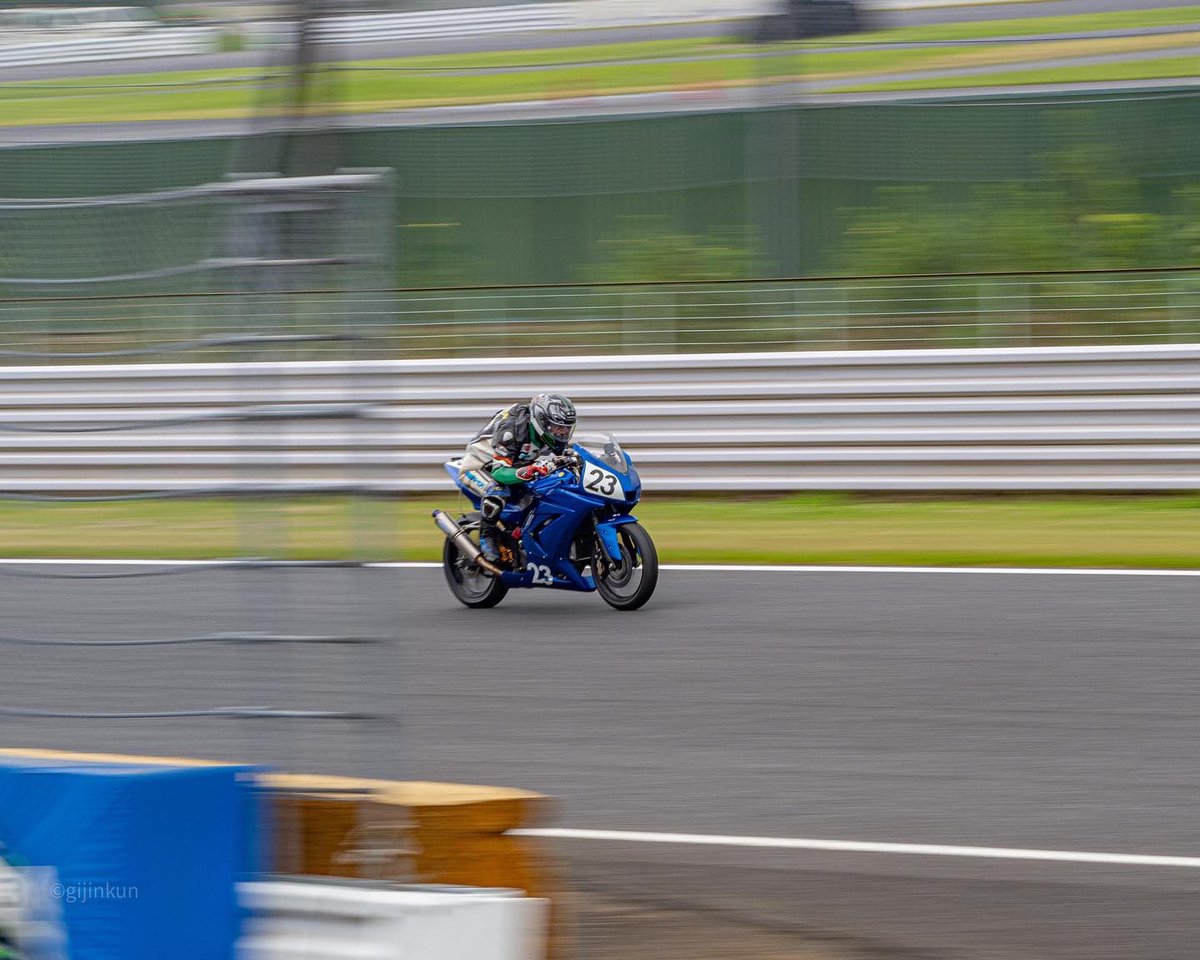 gijinkun1401's tweet photo. 🏍🏍🏍
筑波ツーリスト・トロフィー 2022 July
OutRunチーム
疾走!
・
・
・
#OutRun #OutRunRacing
#筑波ツーリストトロフィー
#筑波TT
#筑波サーキット https://t.co/2Y66i30CLD