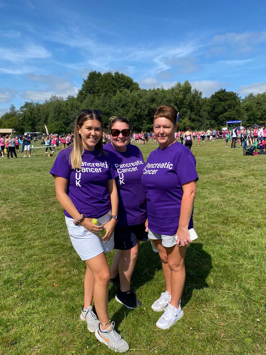 oreillyjeanette's tweet photo. What a lovely morning completing The big step forward walk. Raising awareness for pancreatic cancer💜#bigstepforward @BDebclark @SarahLSykes28 @HayleyJane_08 https://t.co/9eWRbPQpR8