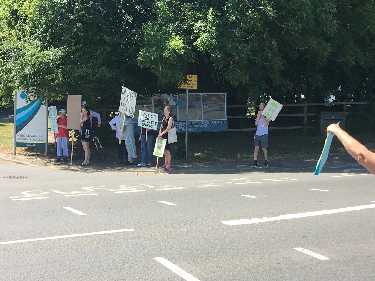 YsbrydShadow's tweet photo. #SaveOurField
#WhyThisField
Totnes green space.
Save KEVICC school field.
Please help us @Riverford
@GeorgeMonbiot
@HughFW https://t.co/r7MJGJ7MiE