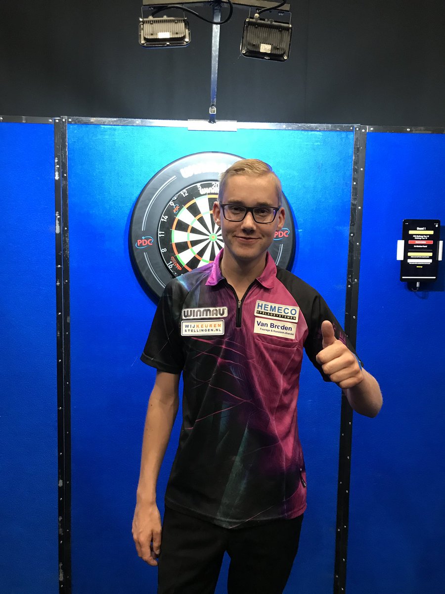 Jurjen van der Velde wins Winmau Challenge Tour Event 13, defeating Robert Owen 5-3 in Saturday afternoon’s final!

Dutch domination in Hildesheim! 🇳🇱