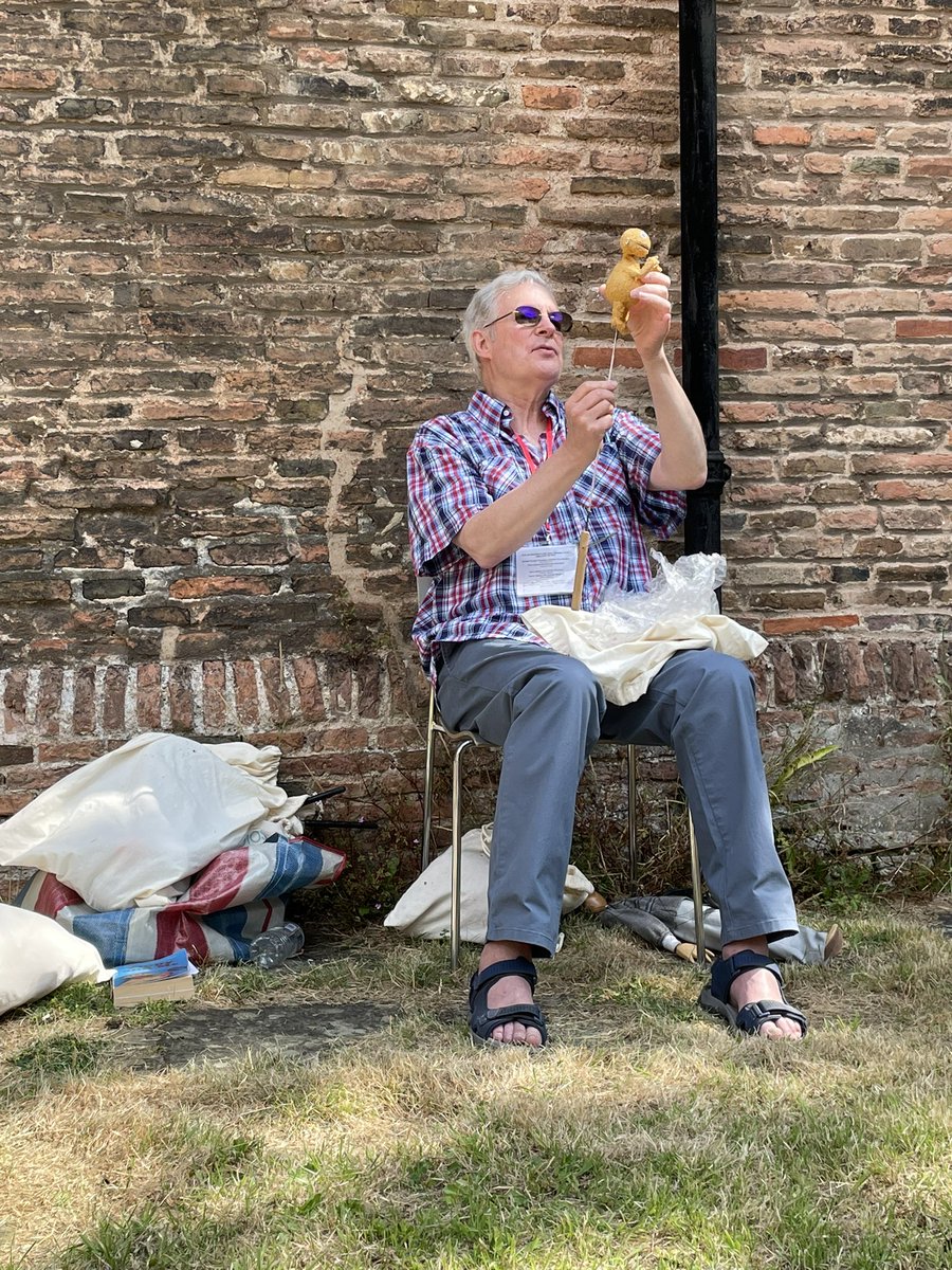 The British Puppet Guild (@ukpuppetguild) on Twitter photo It’s Guild president Ronnie Le Drew <a href="/Punchand/">Ronnie Le Drew</a> in the gorgeous Friary gardens <a href="/Bevpuppetfest/">Beverley Puppet Fest</a> Who else is here? #puppets It’s Guild president Ronnie Le Drew <a href="/Punchand/">Ronnie Le Drew</a> in the gorgeous Friary gardens <a href="/Bevpuppetfest/">Beverley Puppet Fest</a> Who else is here? #puppets