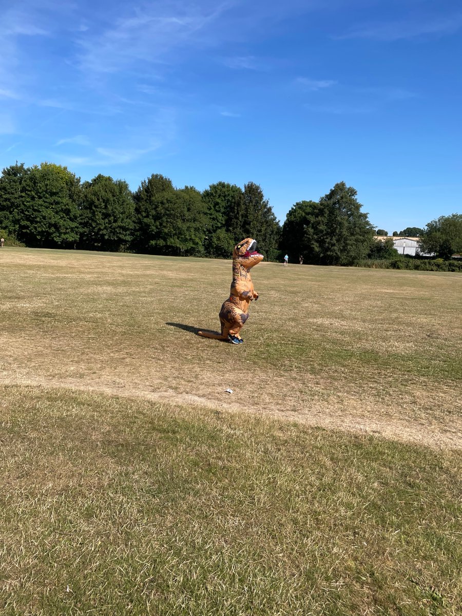 Kay Nias tweet media