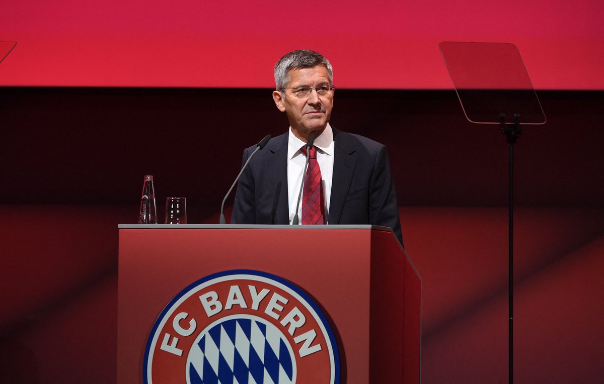 FabrizioRomano's tweet photo. Bayern president Hainer announces: “We’ve reached a verbal agreement with Barcelona for Lewandowski. It’s good to have clarity for all parties”. 🇵🇱🤝 #FCB

“Robert is an incredible player and he won everything with us. We are incredibly grateful to him”. https://t.co/ISQsgVReZ9