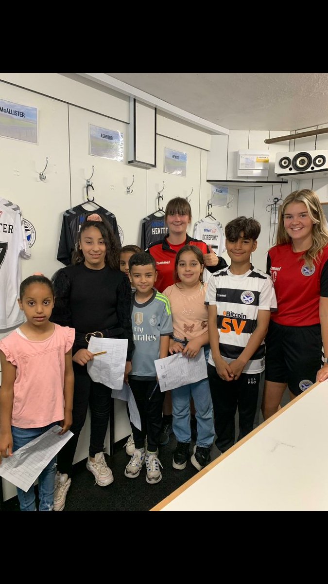 ScottT1910's tweet photo. Young people from Wallacetown took a visit to the Ayr United open day this afternoon, meeting the players and manager Lee Bullen. 🙂⚽️  #SASummer22 #WorkingforWallacetown #ThrivingCommunities @CLD_SAC @WallacetownH @AyrUnitedFC https://t.co/HPd4izlhjY