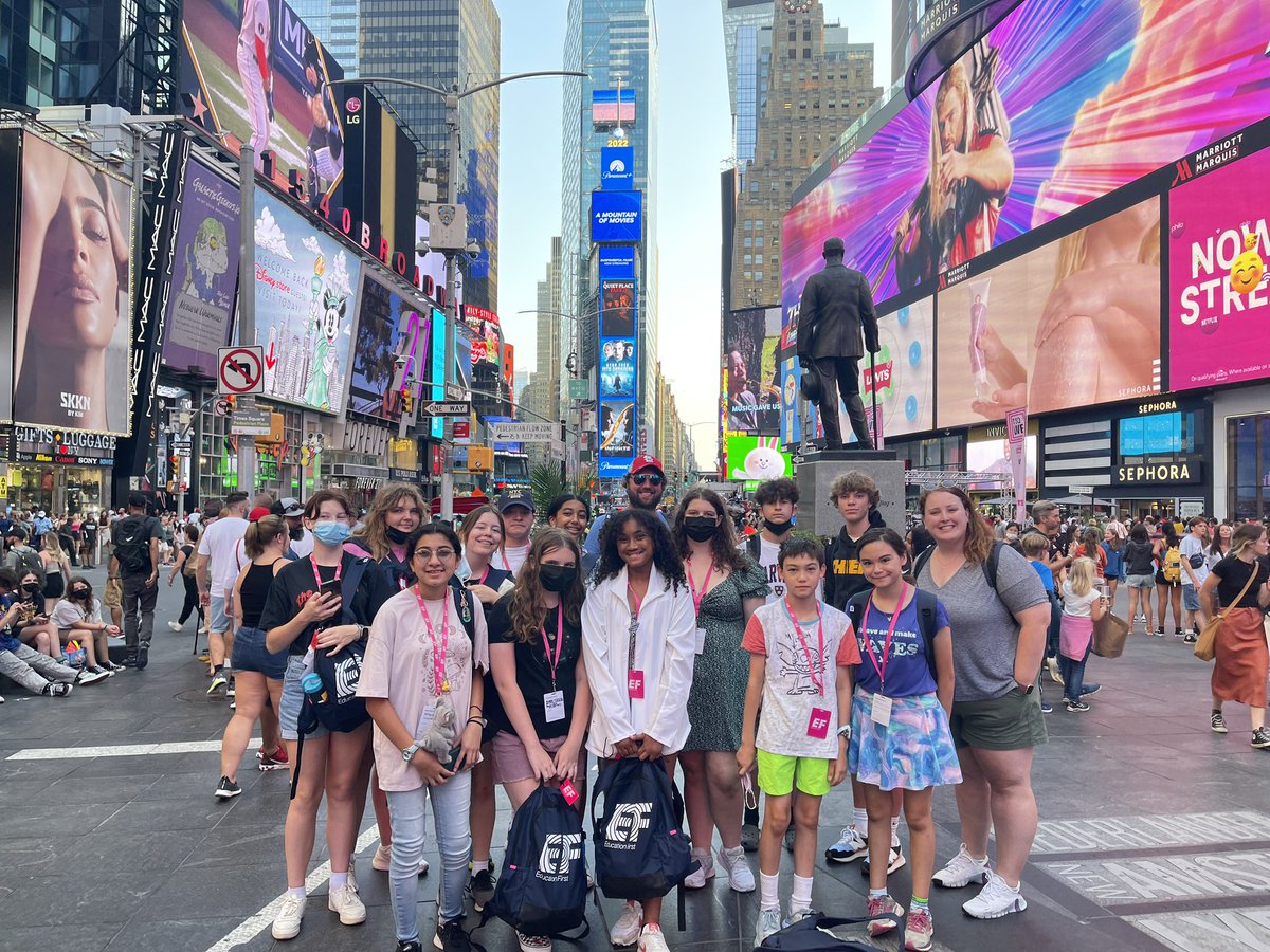 Gentry Middle School takes on NYC! This week a group of students have been traveling around Boston and NYC on a trip with Mr. Aulgur and myself. We have been having an absolute blast! <a href="/gentry_middle/">Gentry Middle School</a> @GMSPrincipalCPS