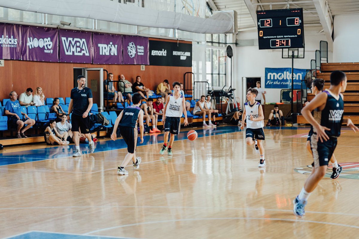 VMBAcademy's tweet photo. THE W ☑️

Al doilea meci al zilei a fost la fel de strâns, victoria revenind în cele din urmă echipei antrenate de Marius Williams.

#VMBA #vladmoldoveanu #basketballacademy #summercamp #gameday #wincity https://t.co/ZpcLzqeATC